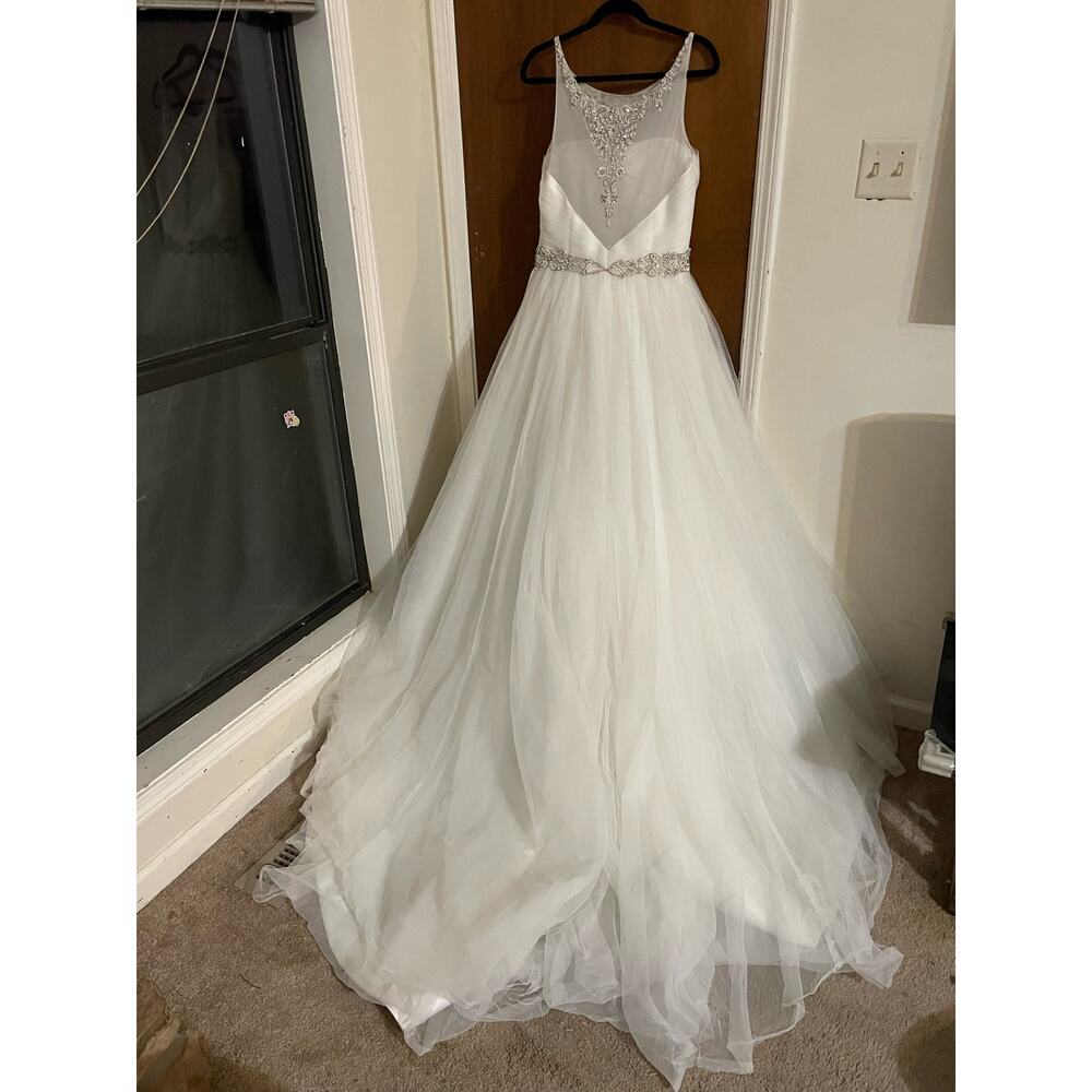 Sample gown Zurc for Impression bridal - Picture 4 of 16